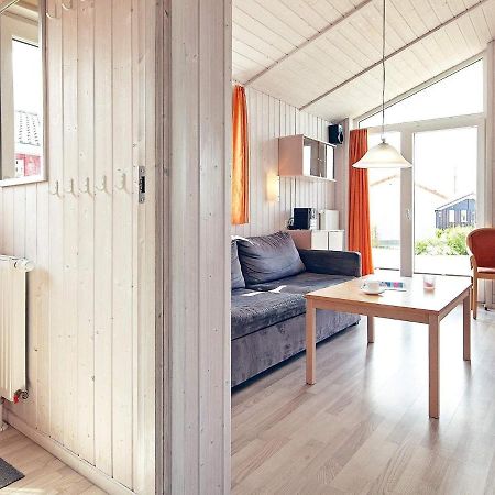 4 Person Holiday Home In Grömitz Екстериор снимка