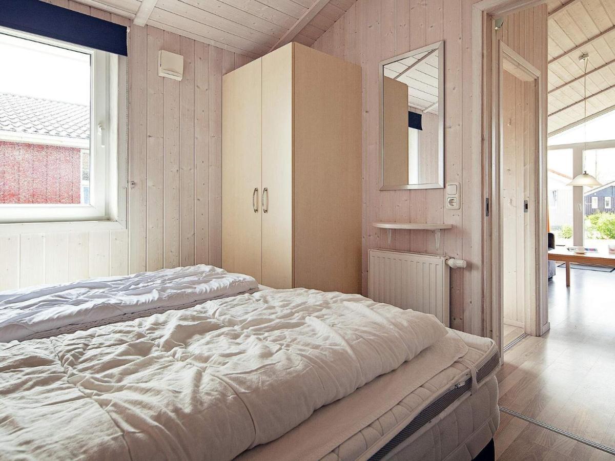 4 Person Holiday Home In Grömitz Екстериор снимка