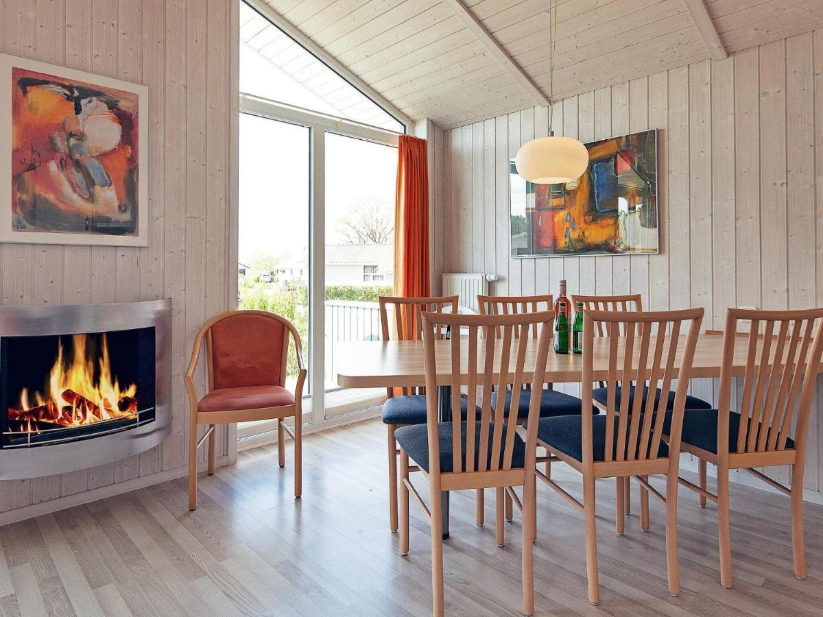 4 Person Holiday Home In Grömitz Екстериор снимка