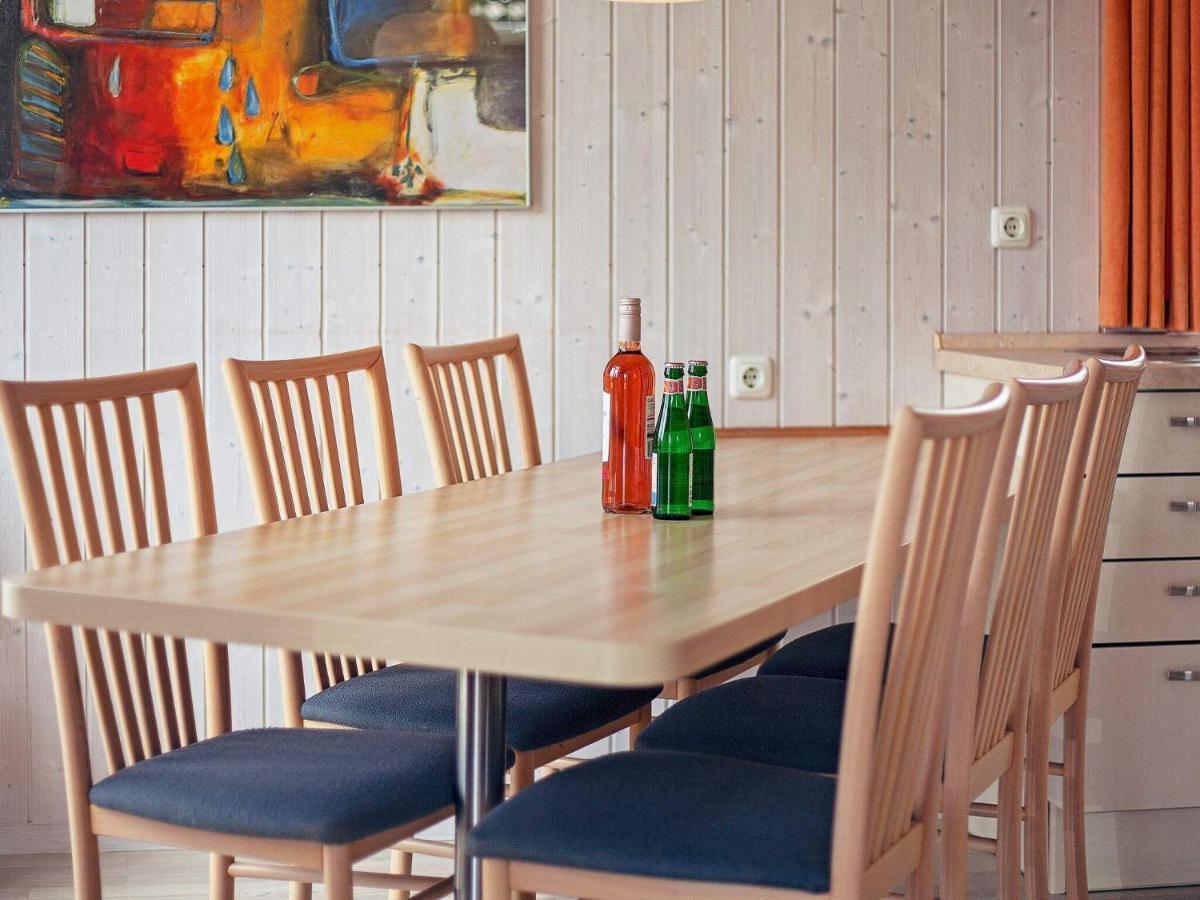4 Person Holiday Home In Grömitz Екстериор снимка